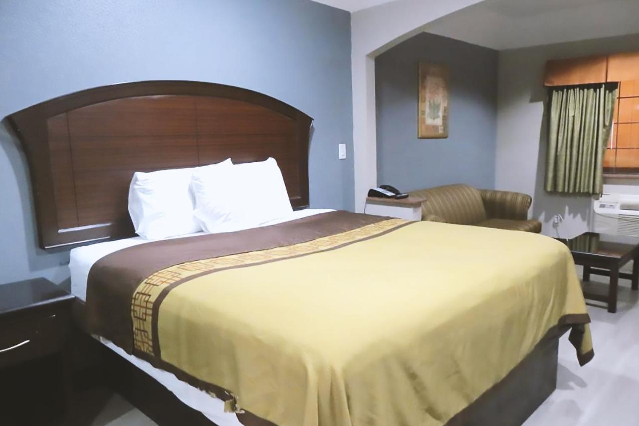 Blue Way Inn & Suites By Jasper Houston Eksteriør bilde