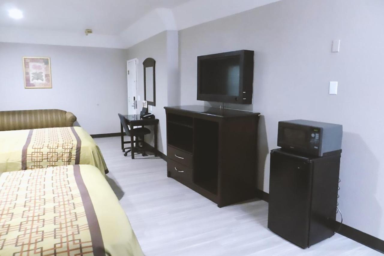 Blue Way Inn & Suites By Jasper Houston Eksteriør bilde
